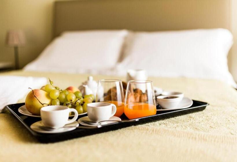 Люкс Вид на Сад, Domus Hyblaea Resort