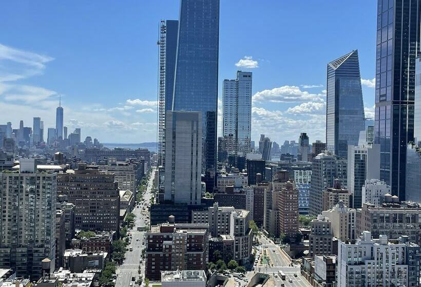标准间带双层床, Pod Times Square