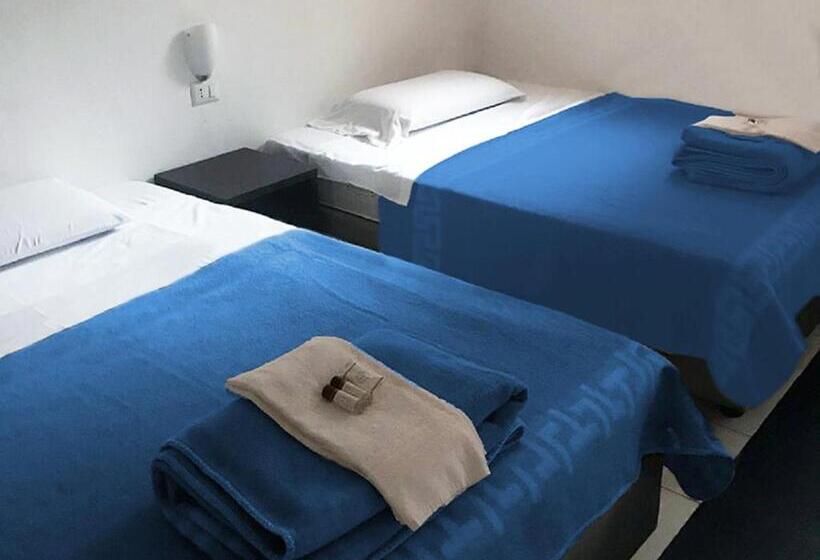 四人标准间, New Generation Hostel Milan Center