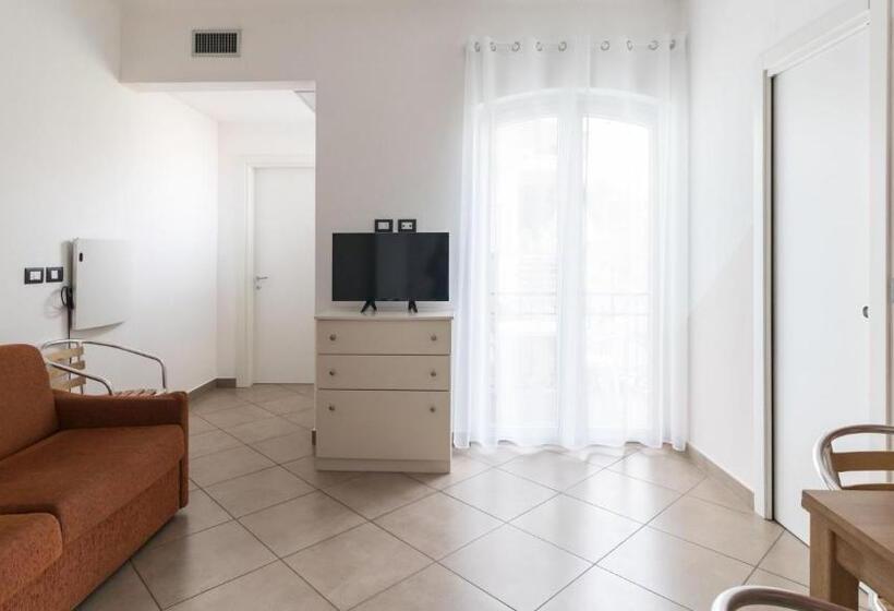 آپارتمان 1 خوابه با چشم‌انداز, Residence Il Poggio