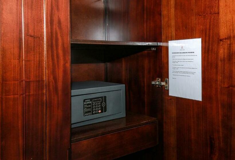 Номер Стандарт, Oak Ray Heritage