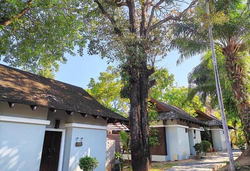 Вилла Deluxe 1 Спальня, Bhundhari Resort & Villas Samui