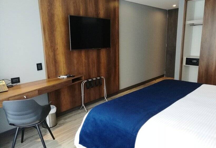 Номер Deluxe, Café Hotel Medellín