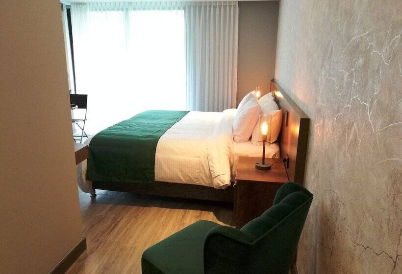 Номер Deluxe с Балконом, Café Hotel Medellín