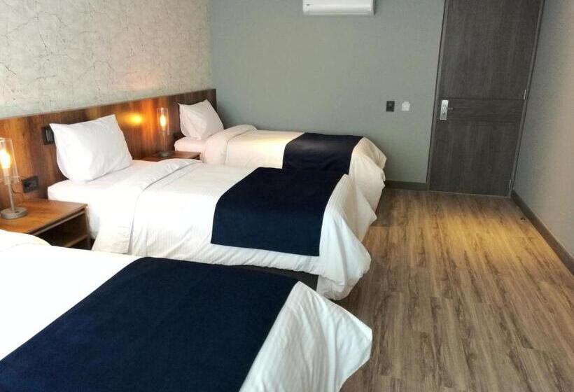 Трехместный Номер Superior, Café Hotel Medellín