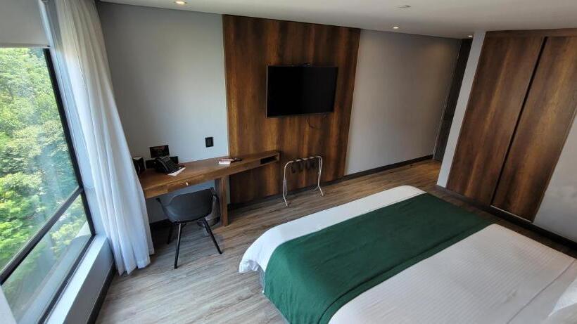 Номер Deluxe, Café Hotel Medellín