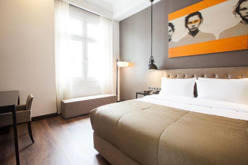 اتاق استاندارد, Quentin XL Potsdamer Platz