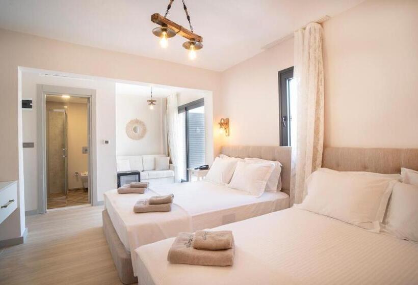 اتاق استاندارد چهارنفره با بالکن, Bellezza Hotel Alaçatı