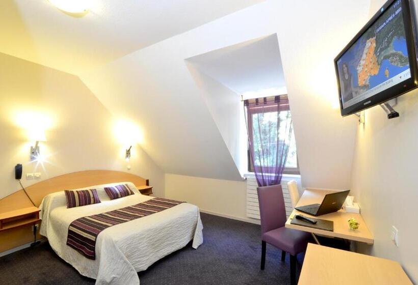 اتاق استاندارد, Hôtel Restaurant Le Sire De Joux