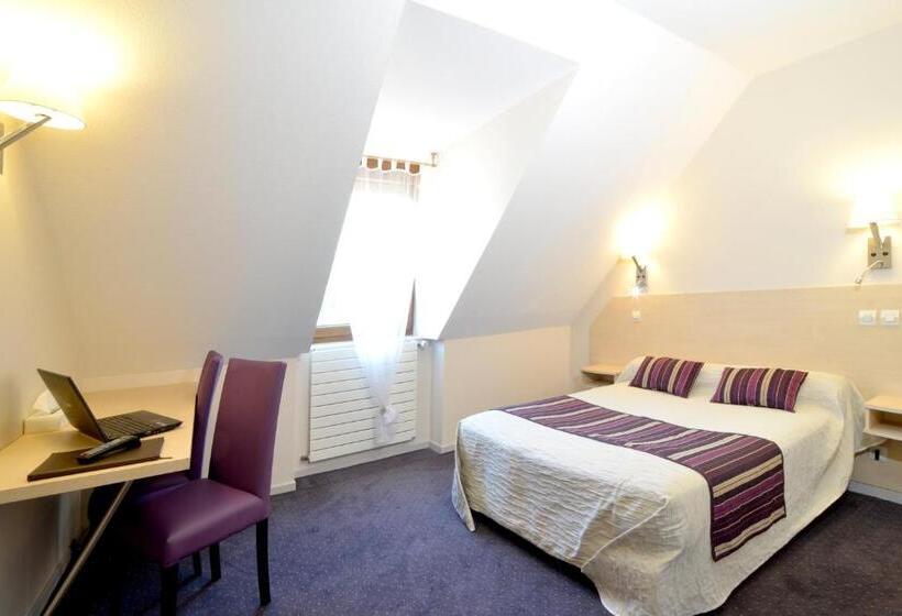 اتاق استاندارد, Hôtel Restaurant Le Sire De Joux