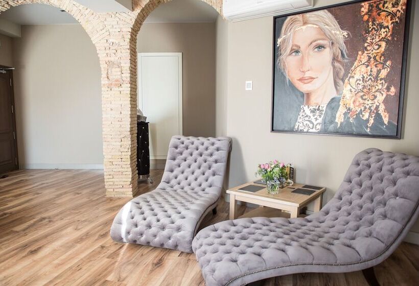 Люкс, Les Clarisses Boutique