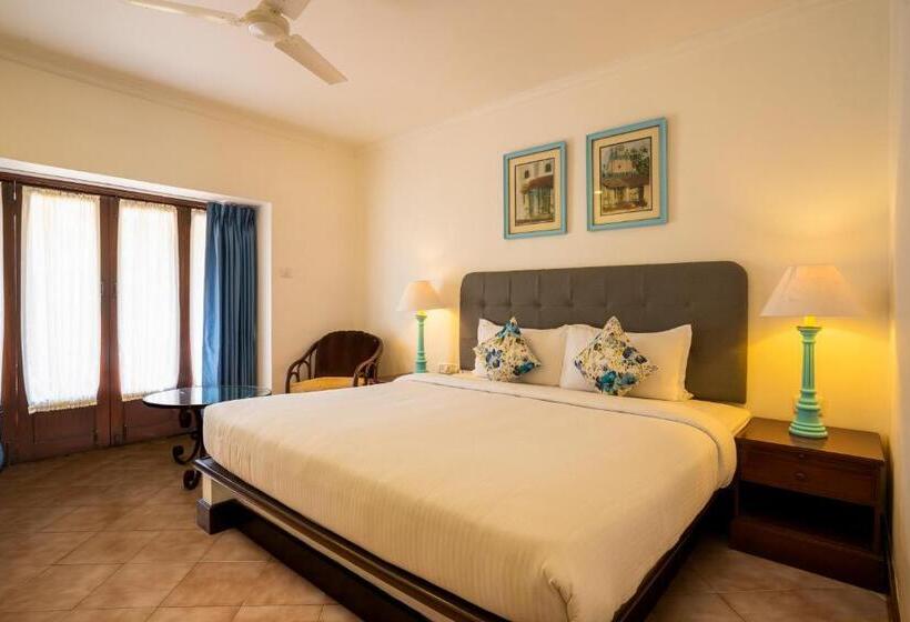 豪华房间, Coconut Grove Beach Resort
