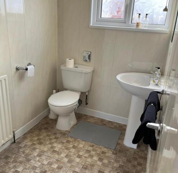 Номер Стандарт, Jedburgh Guest House