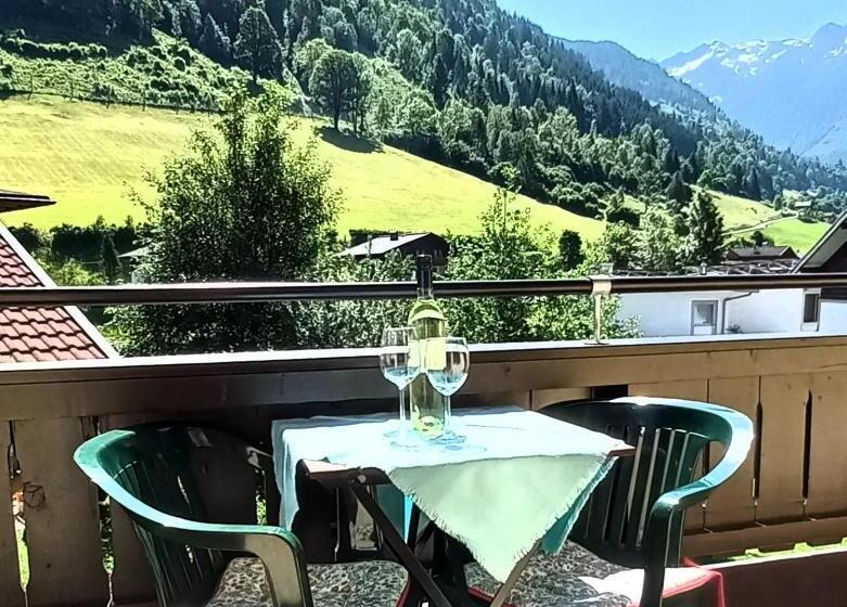 Comfort room with balcony, Apart Pension Oberreiter