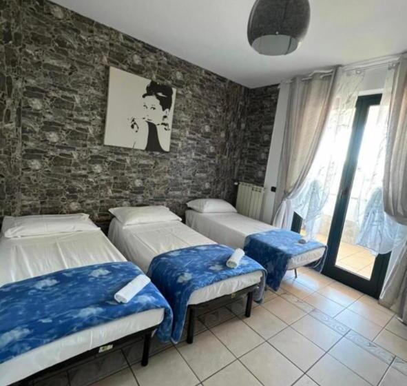 Номер Стандарт с Террасой, Affittacamere House