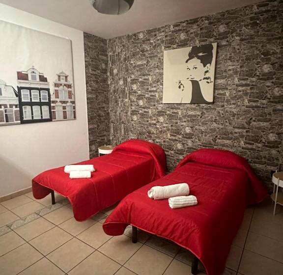 Номер Стандарт с Террасой, Affittacamere House