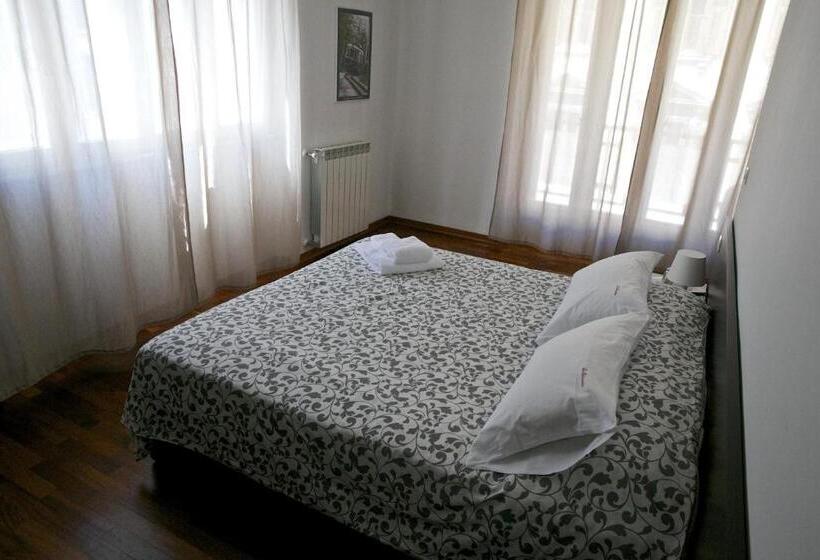 Apartamento 1 Dormitório com Sacada, Residence Le Terrazze