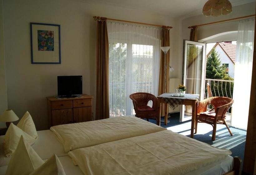 اتاق استاندارد, Pension Waldeck
