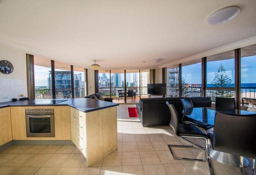 2 Bedroom Deluxe Apartment Sea View, Warringa Surf Holiday Apartments