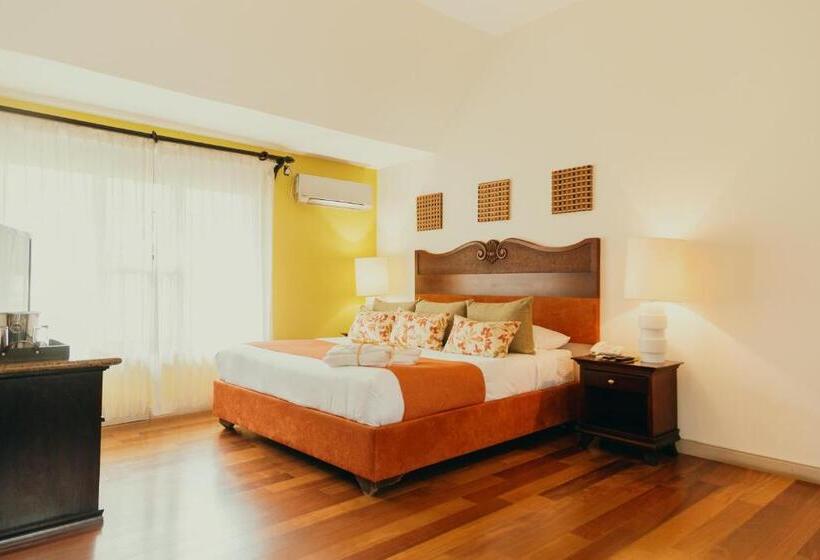 Номер Deluxe, El Rodeo Estancia Boutique Hotel & Steakhouse