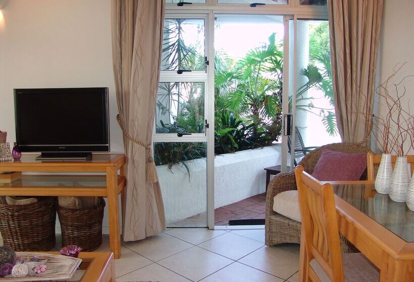 Люкс, Diaz 15 House On The Bay
