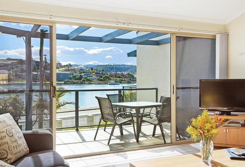 2 Bedrooms Apartment Lake View, Sails Luxury Apartments Merimbula