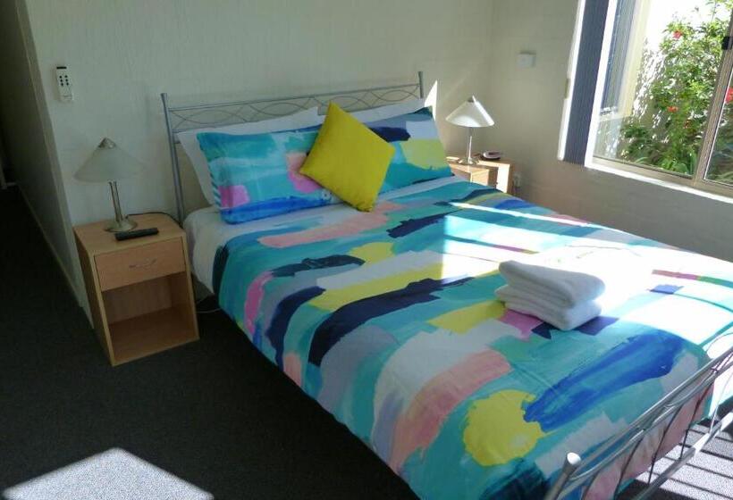 Апартаменты 3 Спальни, Sails Luxury Apartments Merimbula