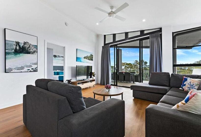 آپارتمان 2 خوابه با چشم‌انداز دریا, The Bay Apartments