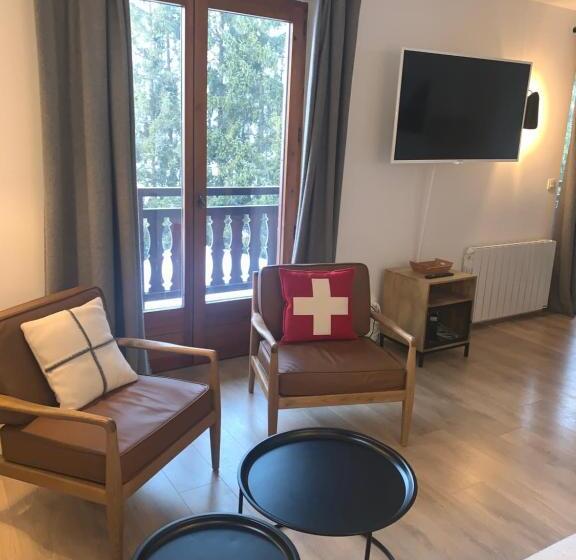Апартаменты 3 Спальни, La Residence De L Ours