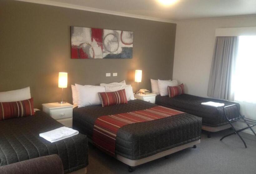 جناح عائلي, Redwood Manor Motel Apartments