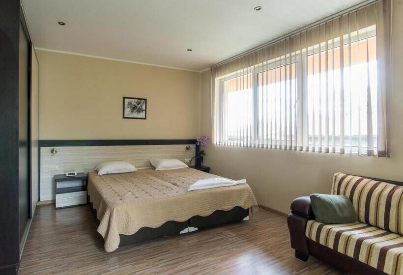 １ベッドルームアパートメント, Guest House La Casa