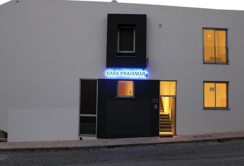 اتاق استاندارد سه نفره, Casa Praia Mar