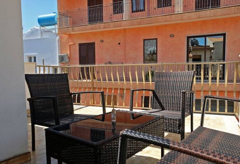 اتاق اکونومی, Guest House Via Crispi