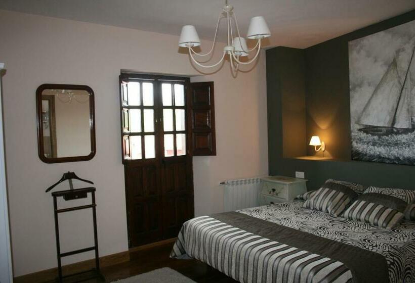 Quarto Estandar com Hidromassagem, Trisileja En Posada La Busta