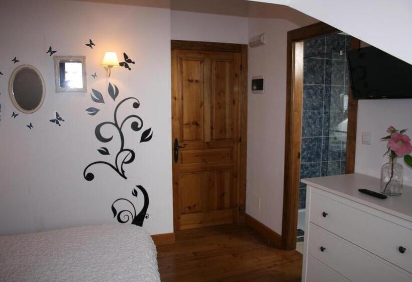 Quarto Estandar, Trisileja En Posada La Busta