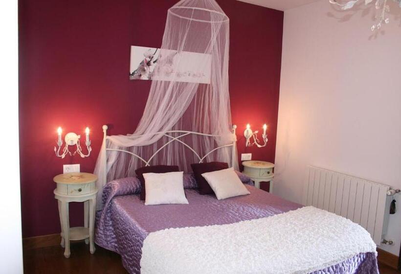 Quarto Estandar, Trisileja En Posada La Busta