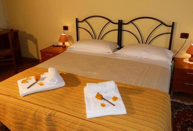 اتاق استاندارد, Agriturismo Ai Due Volti
