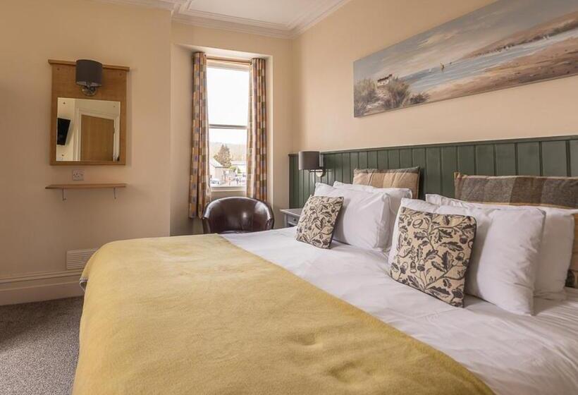 Quarto Estandar Cama King, Castle Court