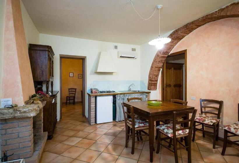 Апартаменты 2 Спальни, Agriturismo Le Querciole