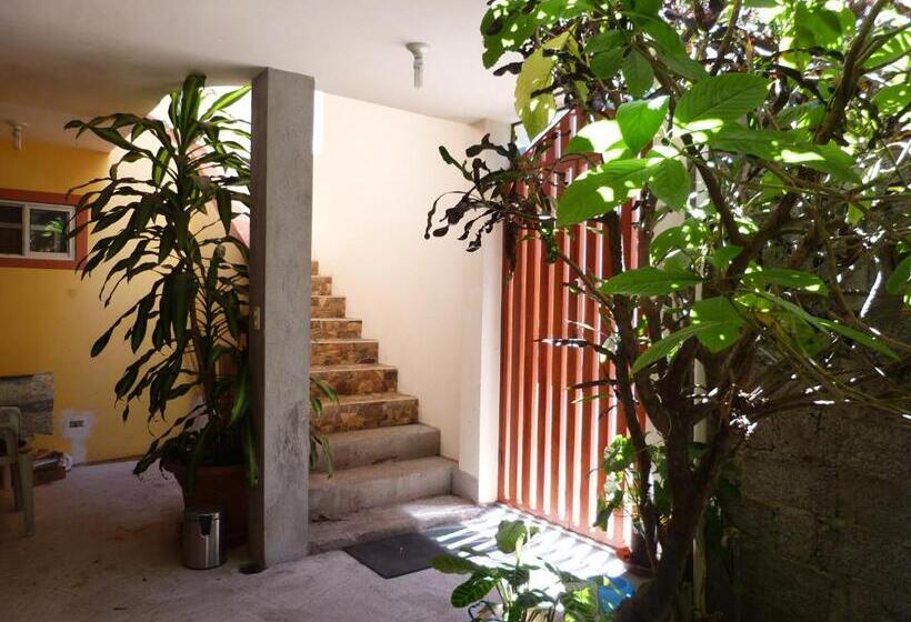 스탠다드 트리플 룸, Hostal Terito