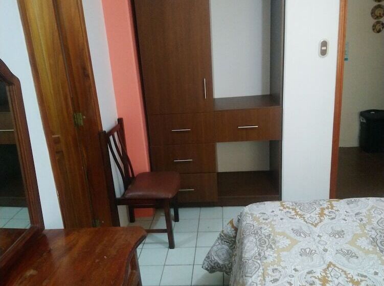 스탠다드 룸, Hostal Terito