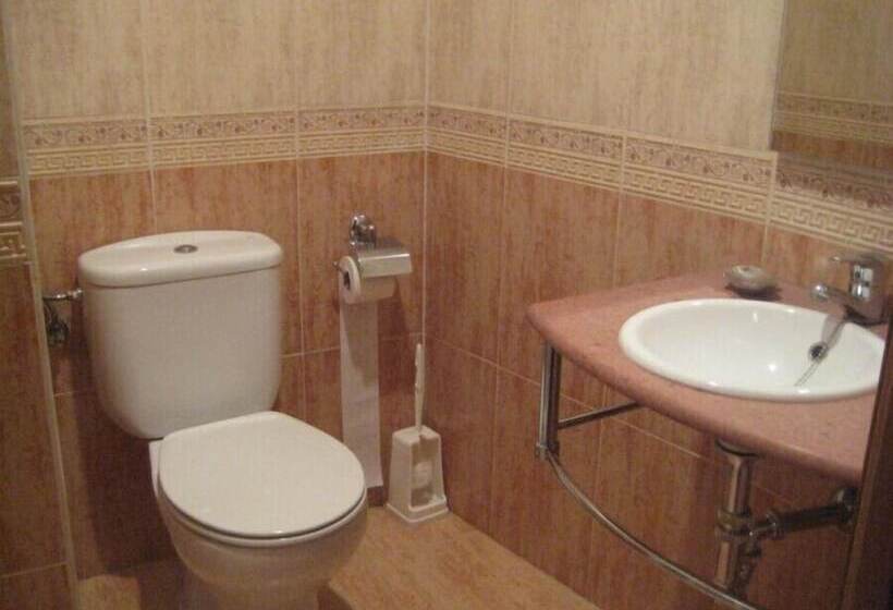 Номер Стандарт, Hostal Guarni
