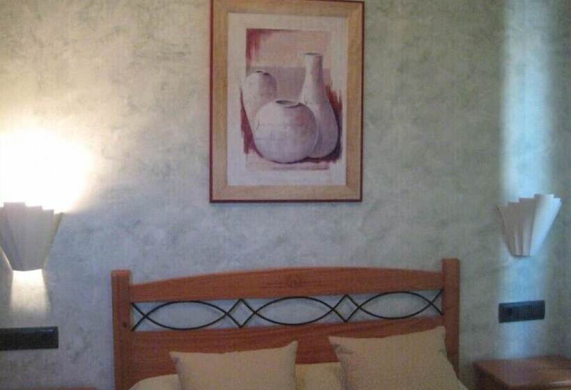 Номер Стандарт Индивидуальный, Hostal Guarni