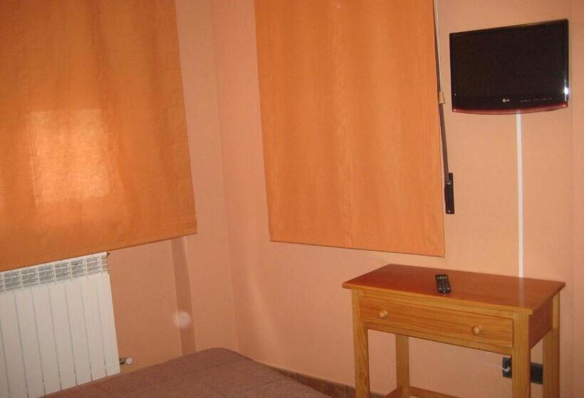 Номер Стандарт Индивидуальный, Hostal Guarni