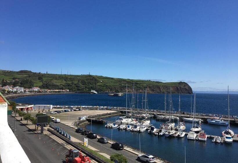 Номер Стандарт, Internacional Azores Boutique