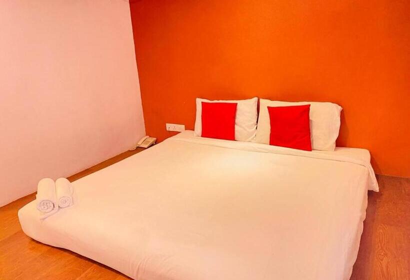Номер Deluxe Кровать Кинг, Orange Hotel Segamat