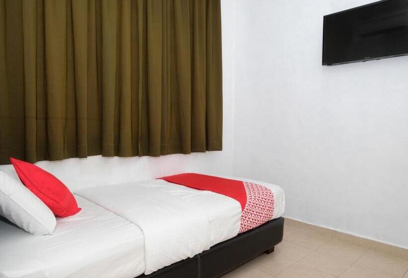 Номер Стандарт Индивидуальный, Oyo 905 Hotel De Light Villa