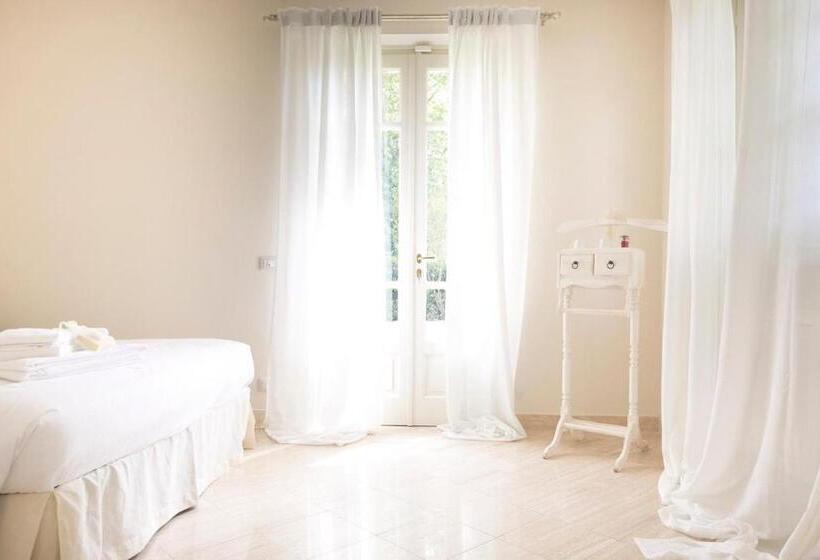 اتاق لوکس, Relais Villa Isabel