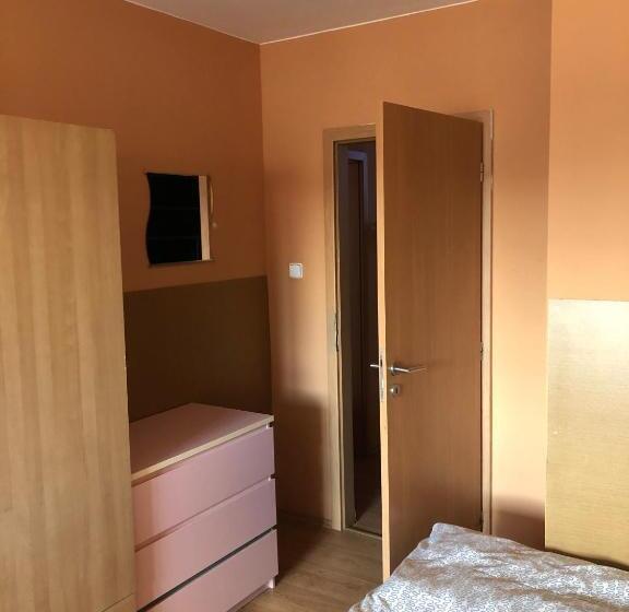 침실 2개 아파트, Apartments Stupava