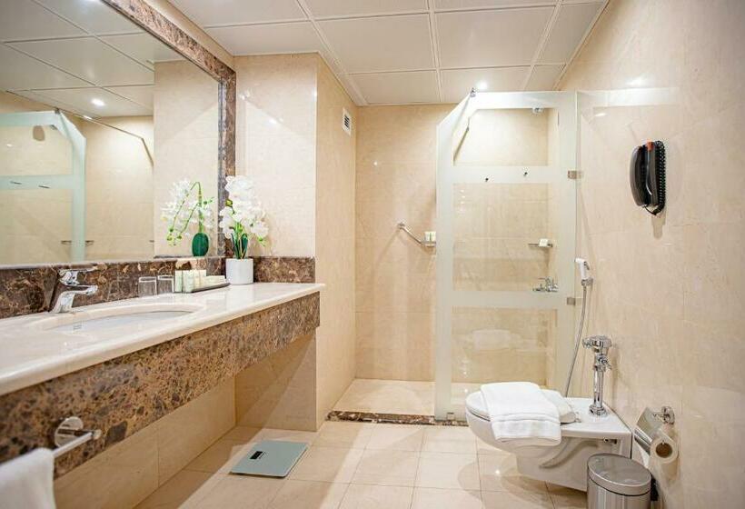 Ekonomik Oda, Le Bosphorus Hotel   Waqf Safi
